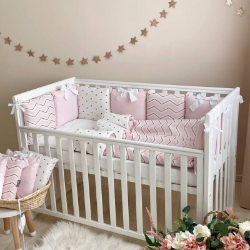 Set lenjerie Pătuț Bebe / Copii 6 piese, model buline roz